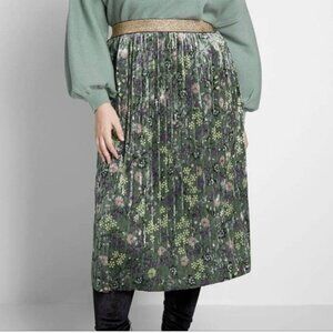 ModCloth Floral Pleated  Green Velvet Skirt 1X Gold Waistband Retro Fairycore